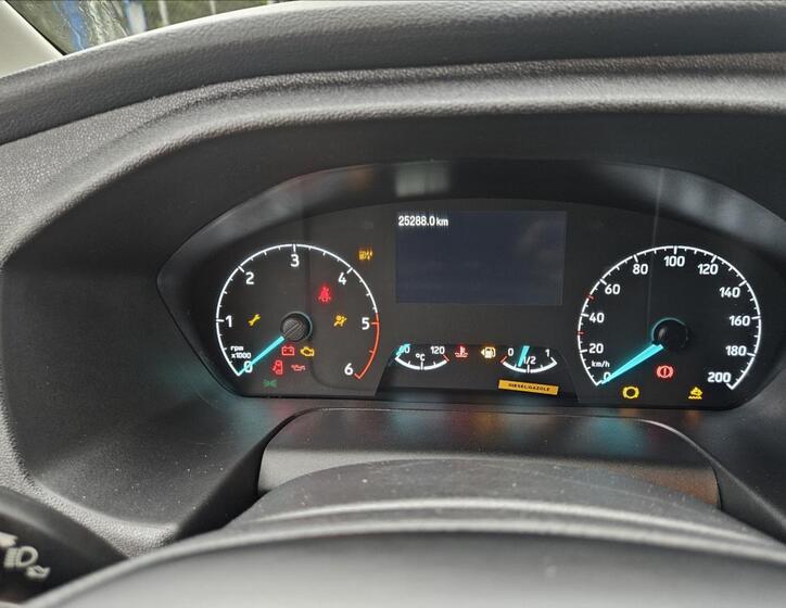 Ford Transit 12