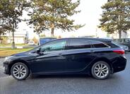 Hyundai i40 8