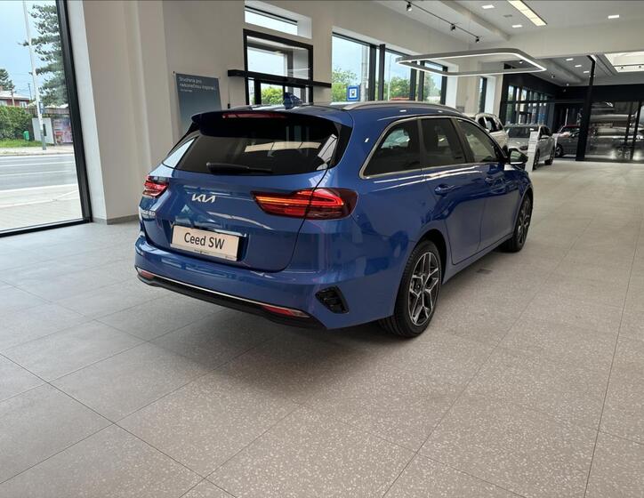 KIA Ceed 5
