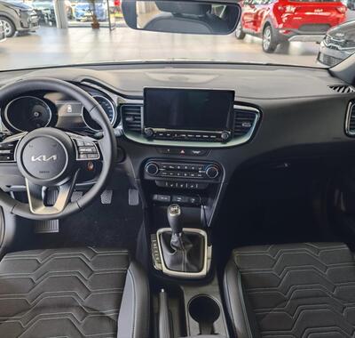KIA Ceed 12