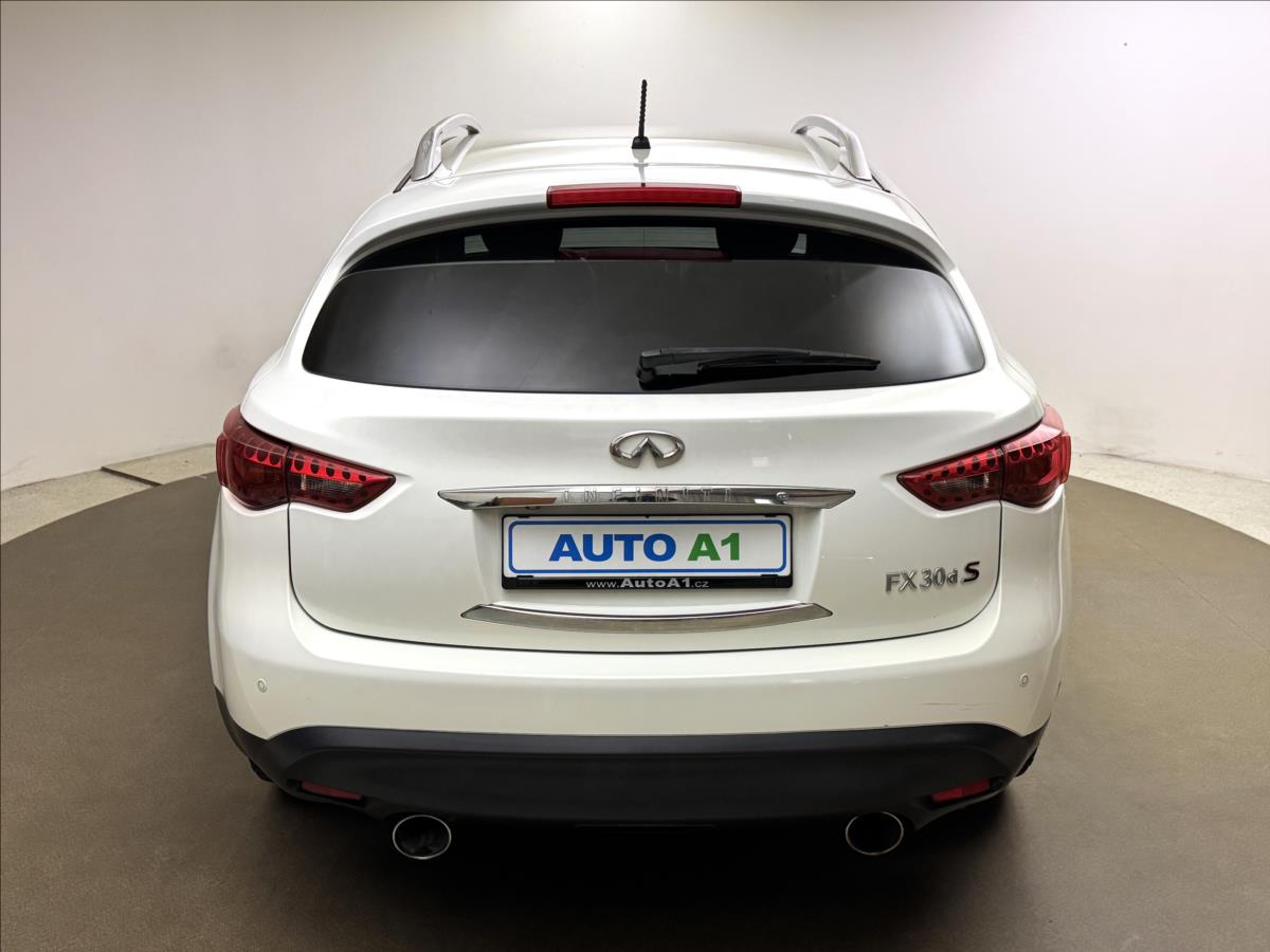 Infiniti FX30