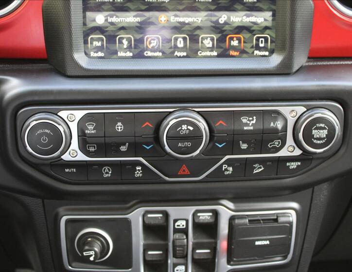 Jeep Wrangler 31