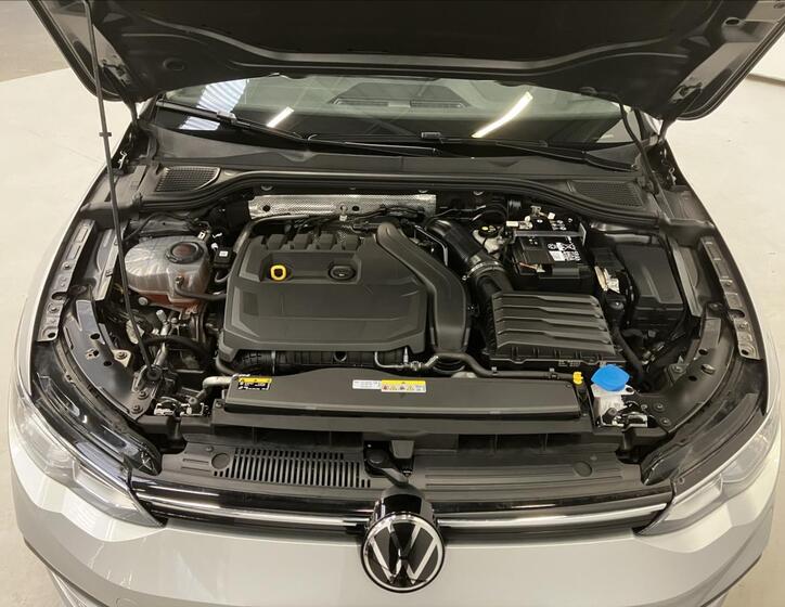 Volkswagen Golf 26