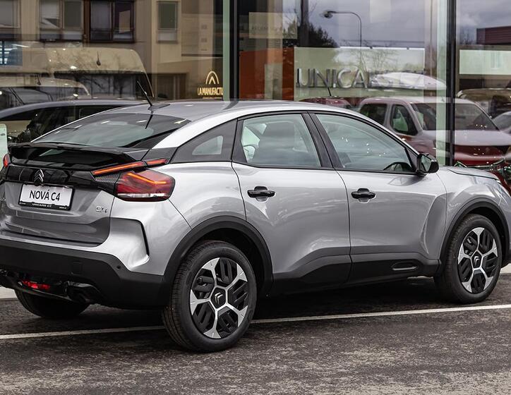 Citroën C4 4