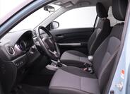 Suzuki Vitara 10