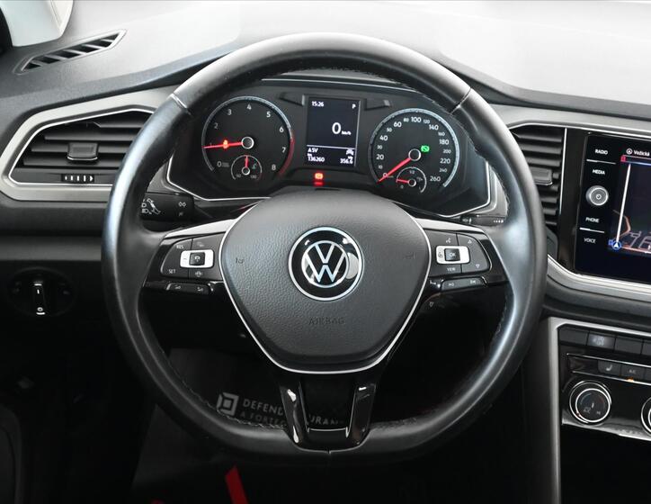 Volkswagen T-Roc 16