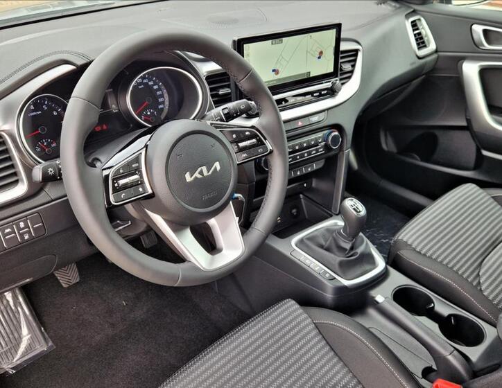 KIA Ceed 9