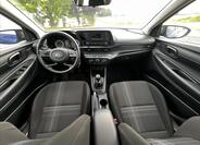 Hyundai i20 16