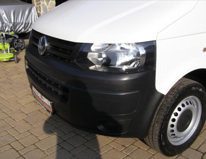 Volkswagen Caravelle 9