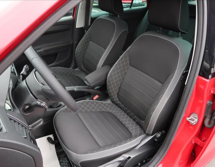 Škoda Fabia 10