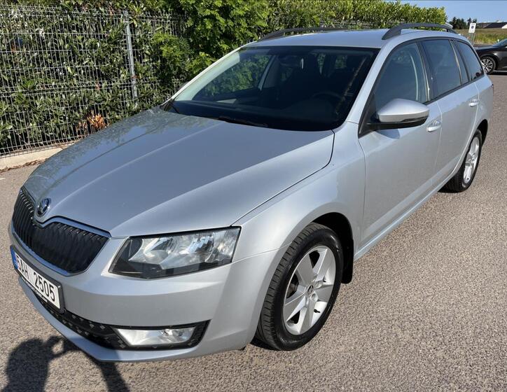 Škoda Octavia 1