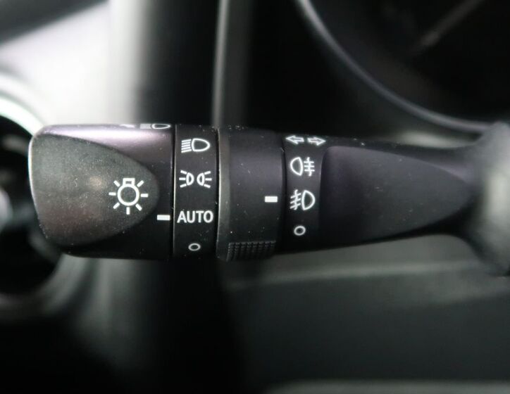 Toyota Auris 26