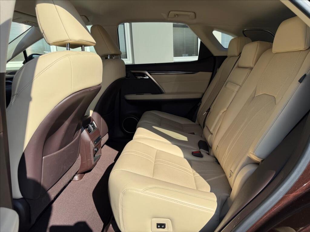 Lexus RX 450h 11