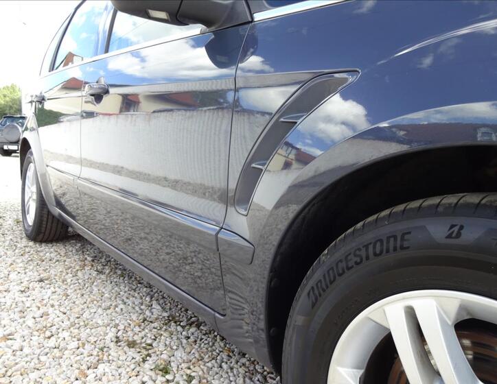 Ford S-MAX 10