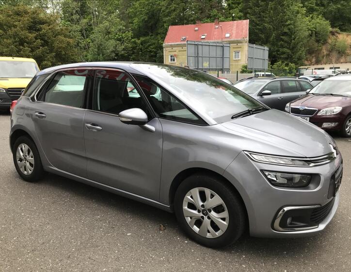 Citroën C4 SpaceTourer 4