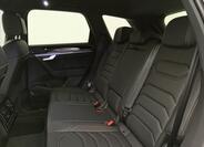 Volkswagen Touareg 16