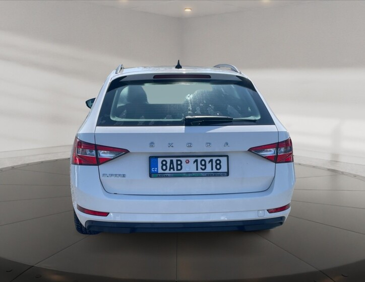 Škoda Superb 5