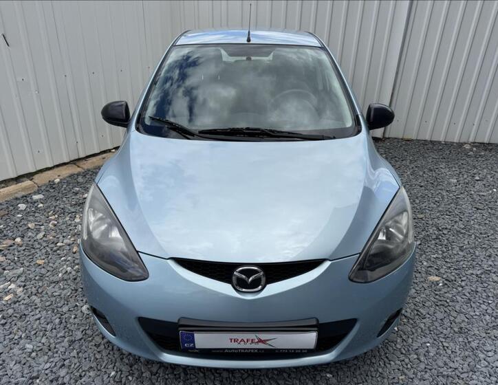 Mazda 2 6