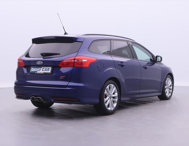 Ford Focus 7