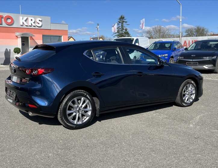 Mazda 3 5
