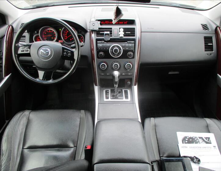 Mazda CX-9 12