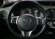Toyota Yaris 14