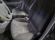 Hyundai Accent 9