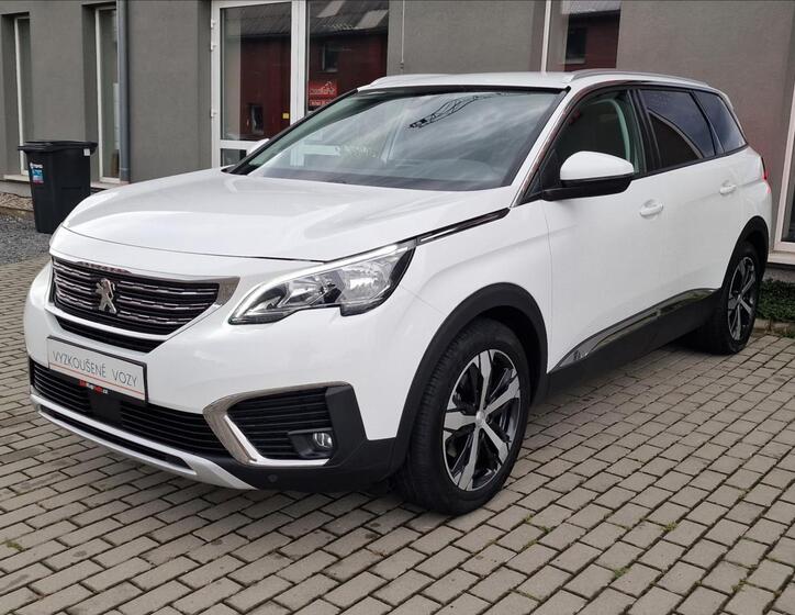 Peugeot 5008 5