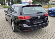Volkswagen Passat 2
