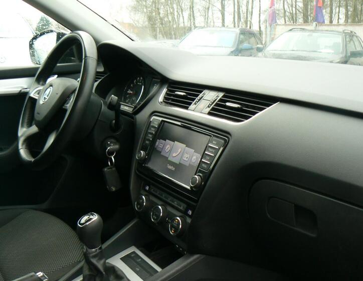Škoda Octavia 12