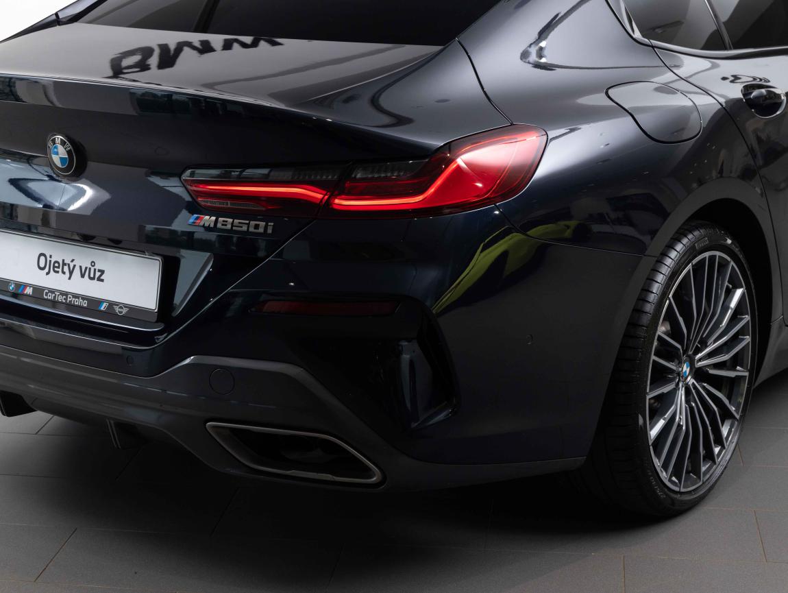 BMW Řada 8