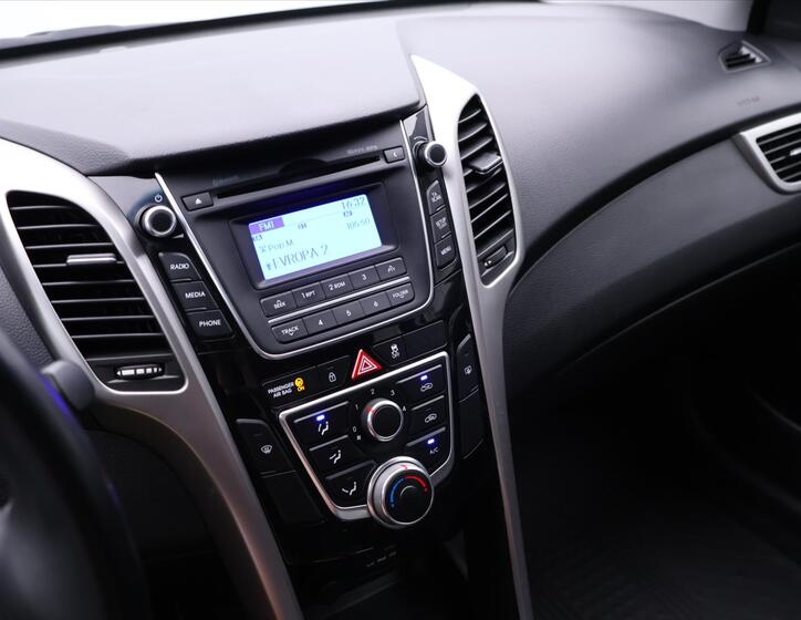 Hyundai i30 20