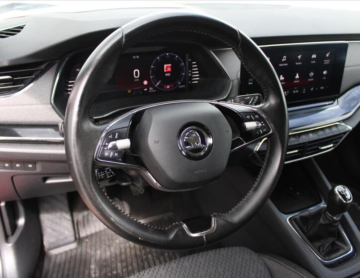 Škoda Octavia 14