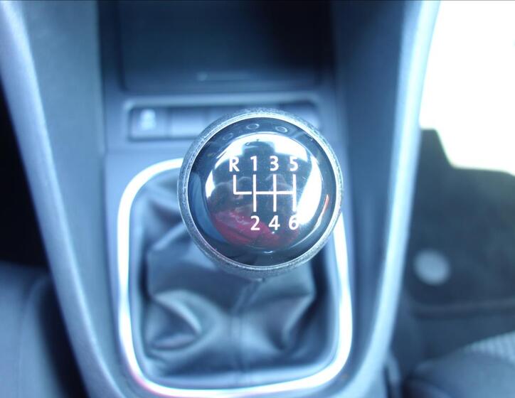 Volkswagen Golf 31