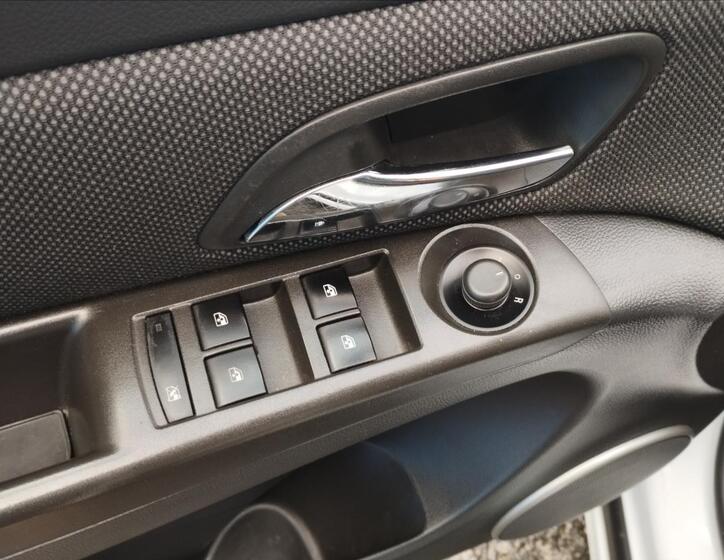 Chevrolet Cruze 15