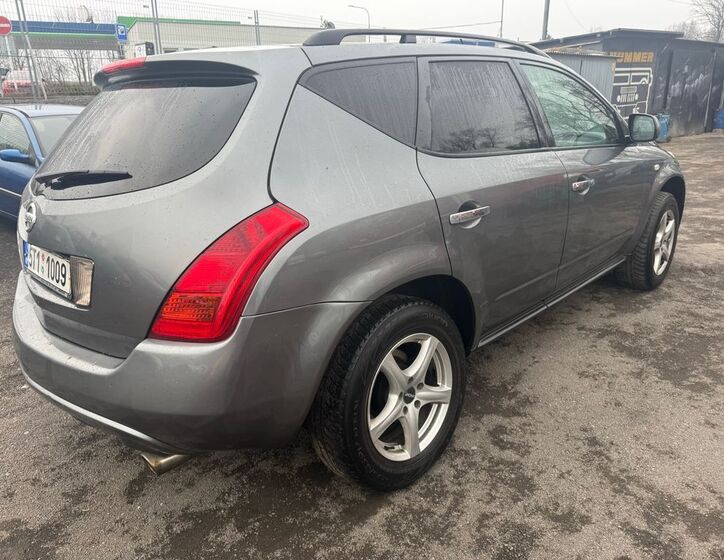 Nissan Murano 5