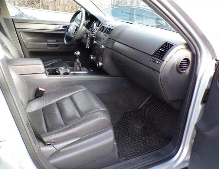 Volkswagen Touareg 18