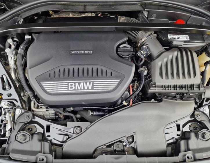 BMW Řada 2 44