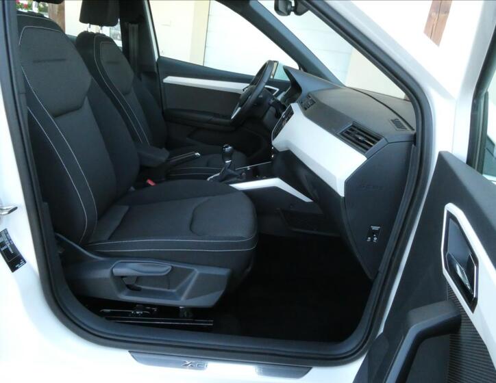 Seat Arona 25