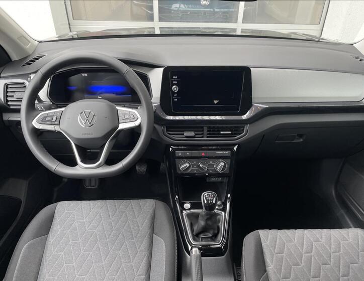 Volkswagen T-Cross 9