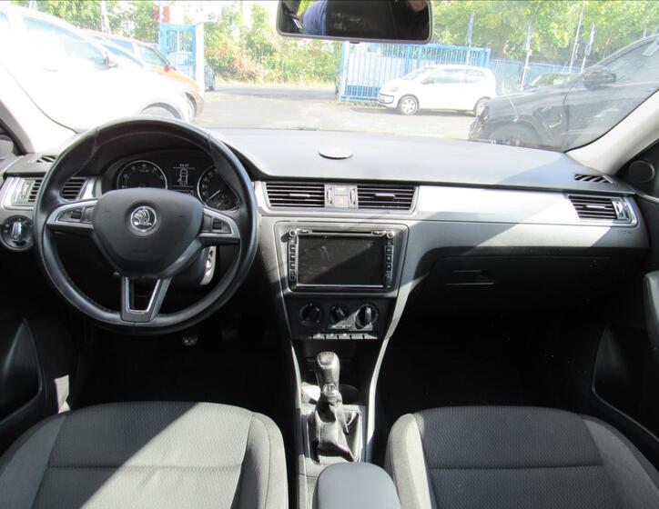 Škoda Rapid 11