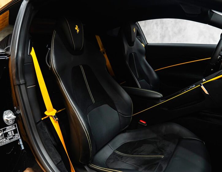Ferrari Roma 20
