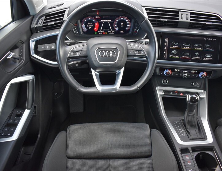 Audi Q3 18