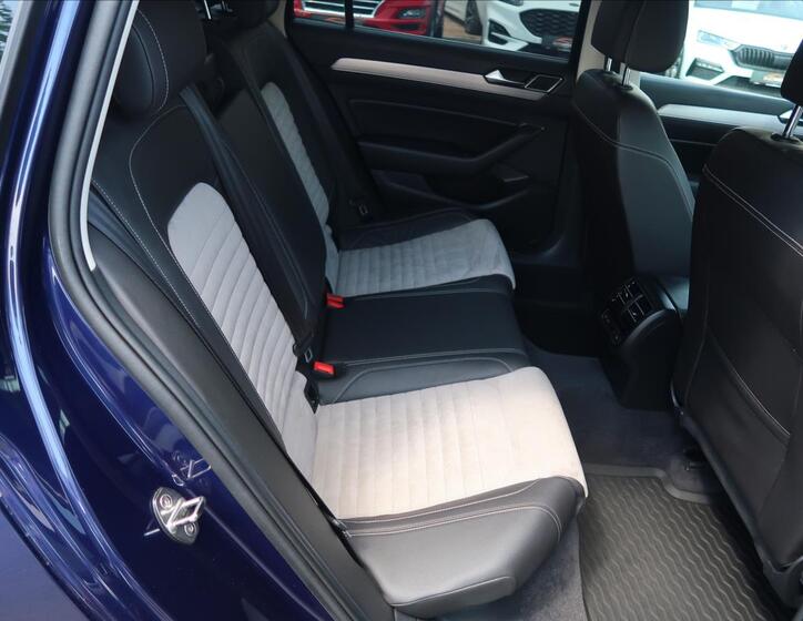 Volkswagen Passat 21