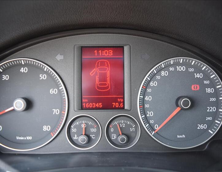 Volkswagen EOS 32