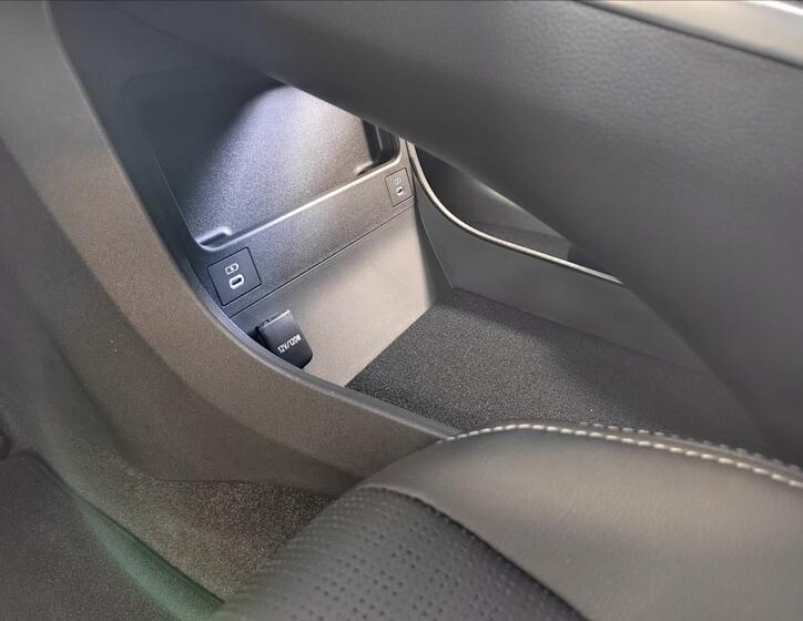 Subaru Solterra 19