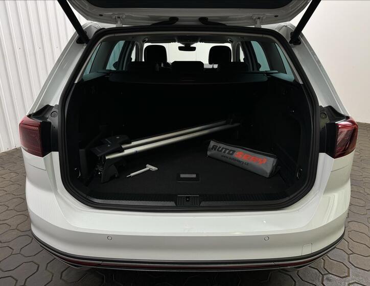 Volkswagen Passat 37