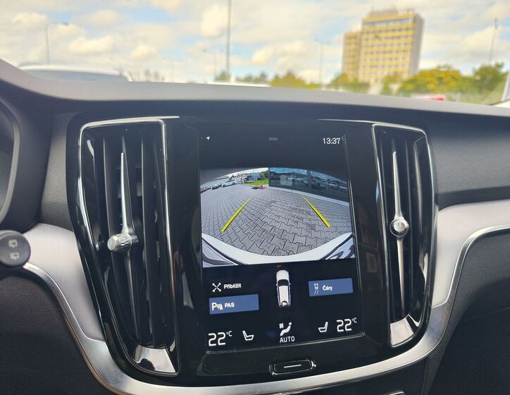 Volvo V60 18