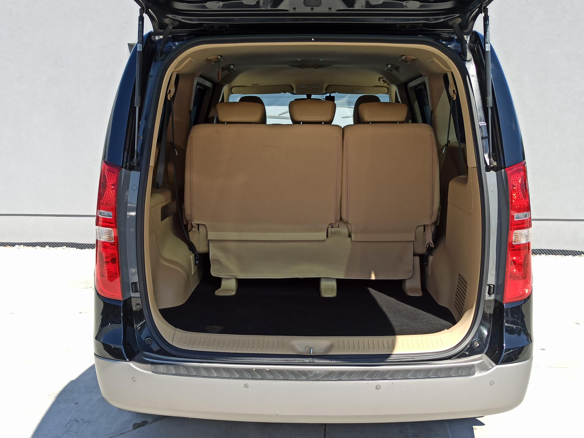 Hyundai H 1