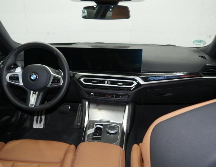 BMW Řada 2 7